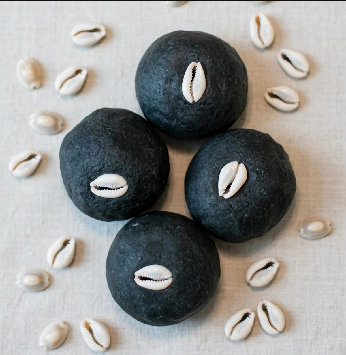 Sabão da Costa Tradicional — Òṣè Dúdú - Bolinha 50g