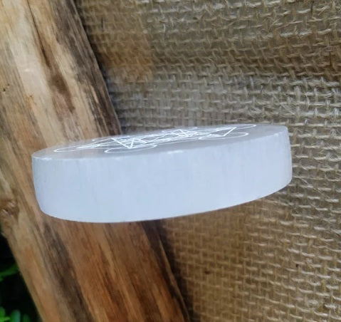 Base Redonda de Selenita Cubo Metatron - 7,5cm
