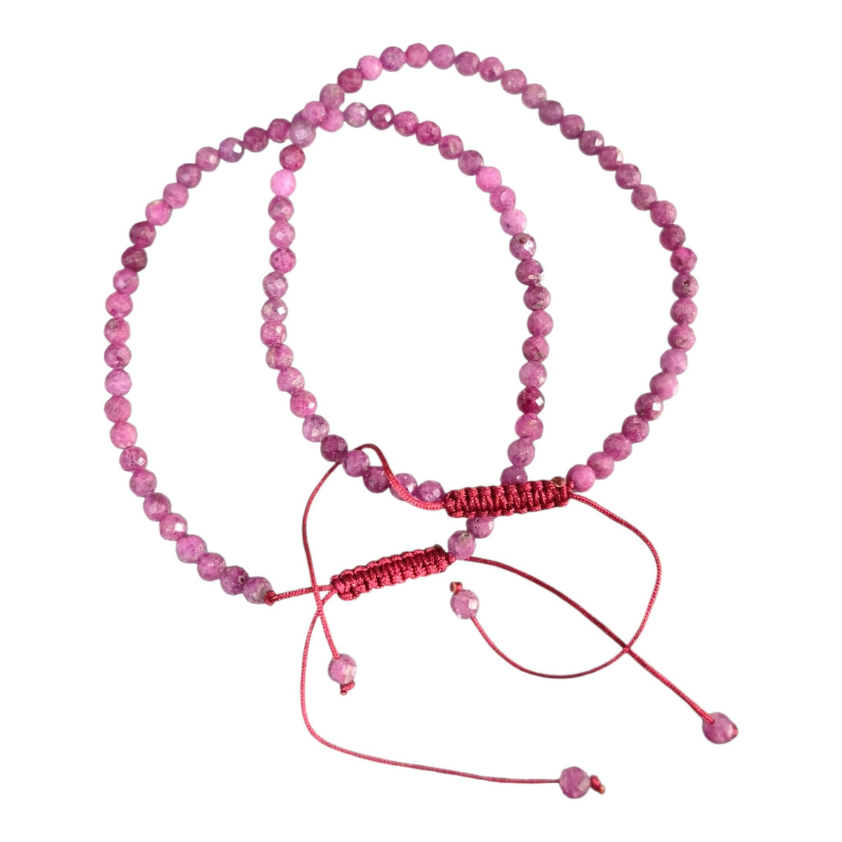 Pulseira de Rubi 3mm em Macramê - Cristal da Paixão, da Coragem e da Força Vital.