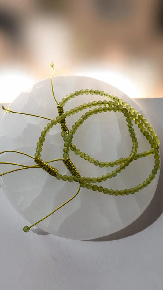 Pulseira de Peridoto 3mm Macramé Transformação,Alinhamento do Destino,liberação de Tensões.